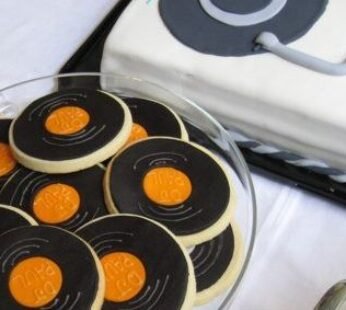 RECORD COOKIES