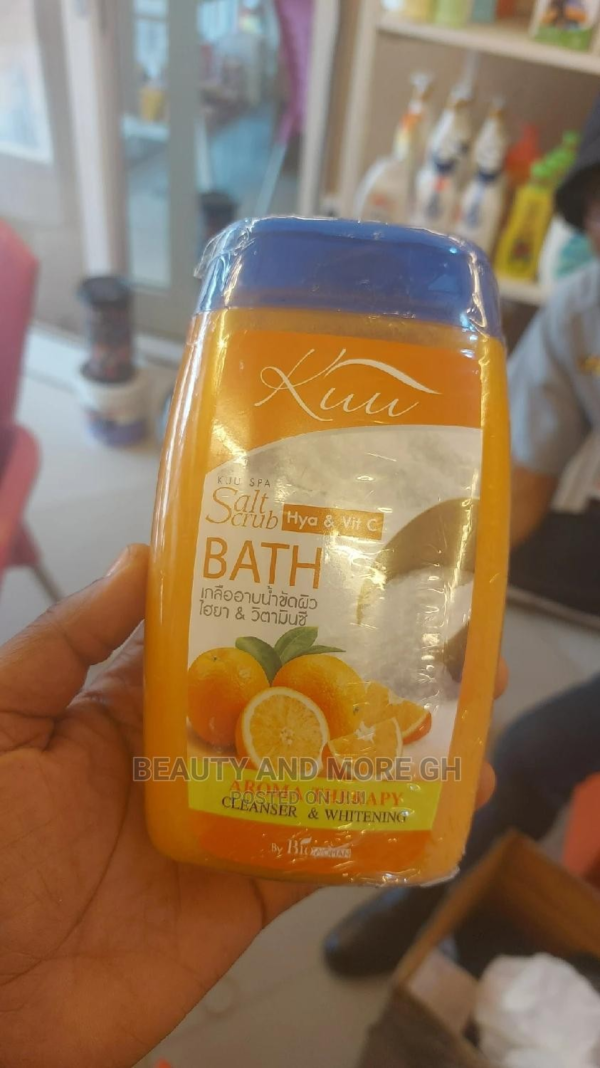 KUU SPA SALT SCRUB HYA & VIT.C 450ml